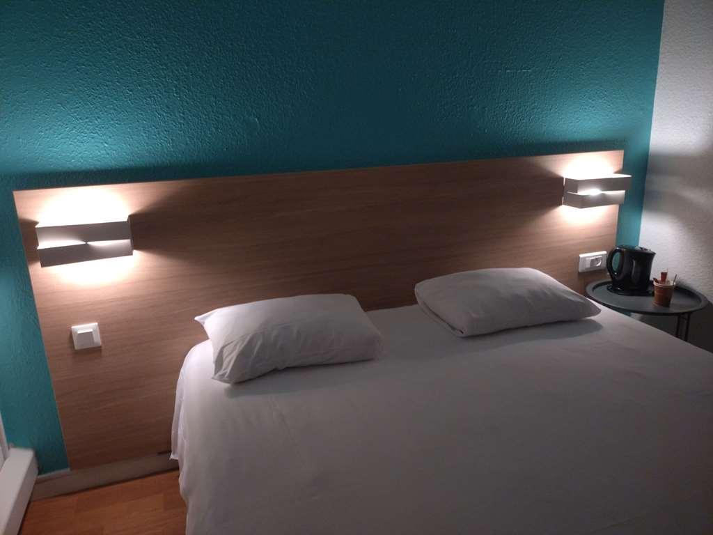 Brit Hotel Essentiel Tours Nord Δωμάτιο φωτογραφία