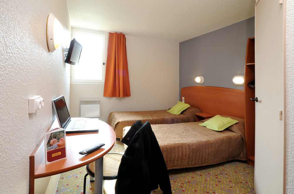 Brit Hotel Essentiel Tours Nord Εξωτερικό φωτογραφία