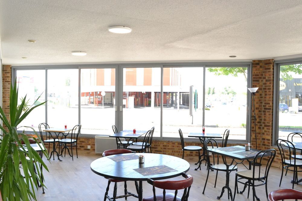 Brit Hotel Essentiel Tours Nord Εξωτερικό φωτογραφία