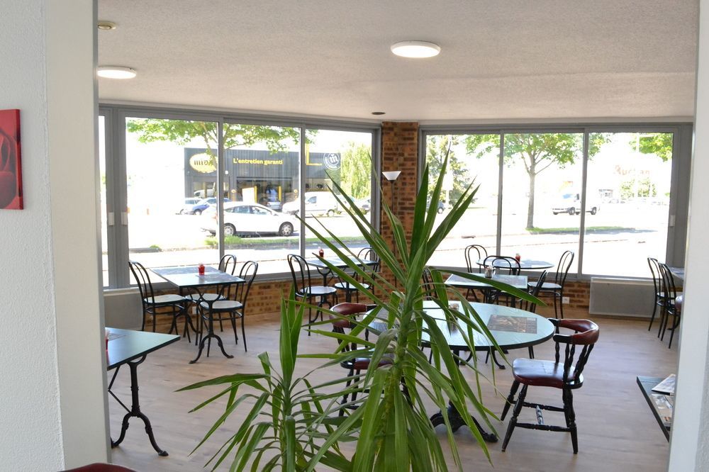 Brit Hotel Essentiel Tours Nord Εξωτερικό φωτογραφία